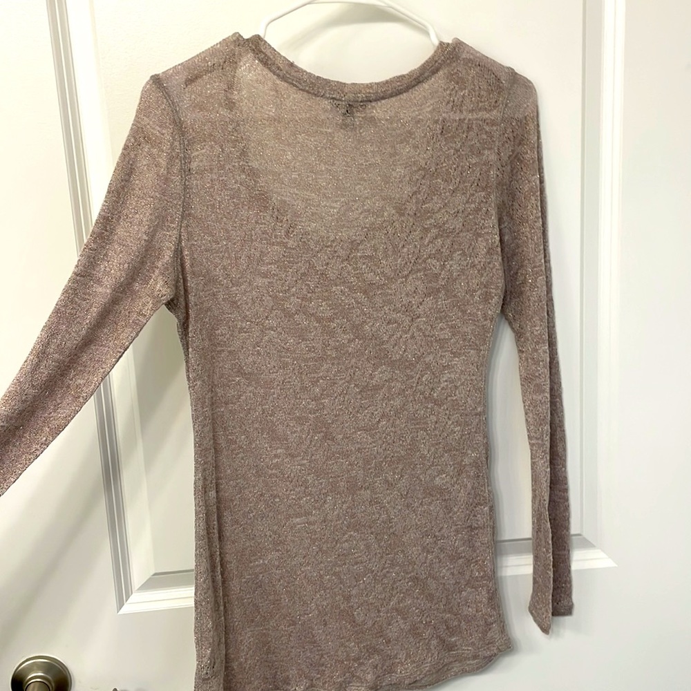 Express Sheer top - Picture 3 of 3